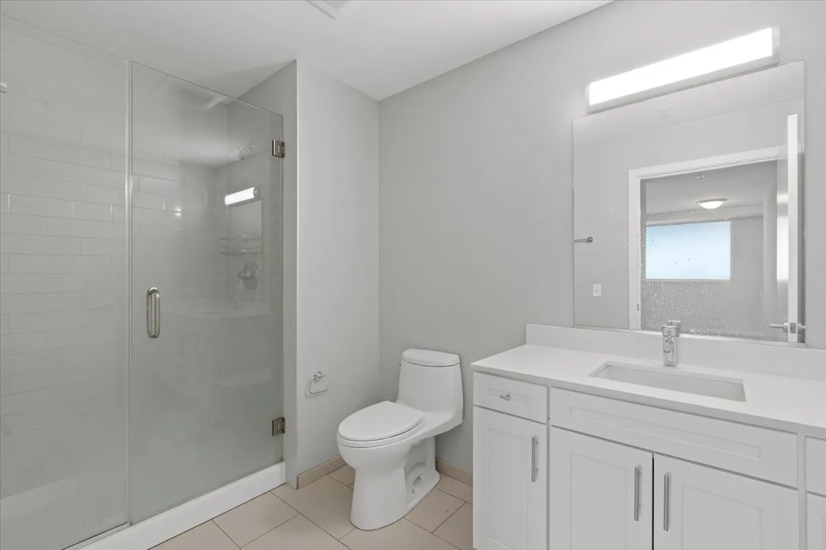 1900 W Lawrence Ave, , 60640, USA 60640-unit#224-Chicago-IL