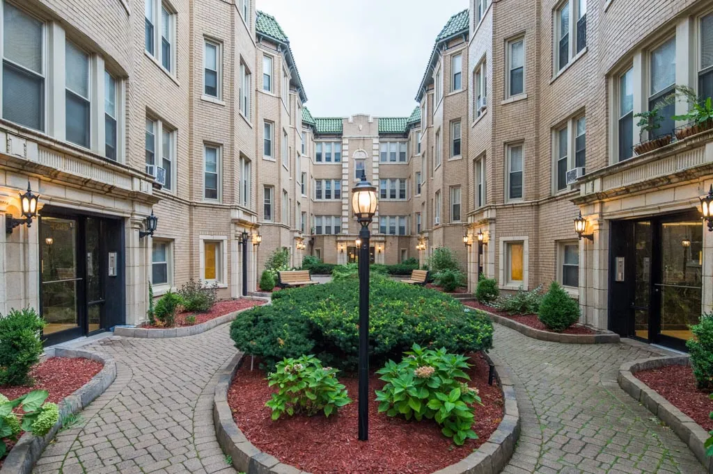 4225 N Paulina St, , 60613, USA 60625-unit#2E-Chicago-IL