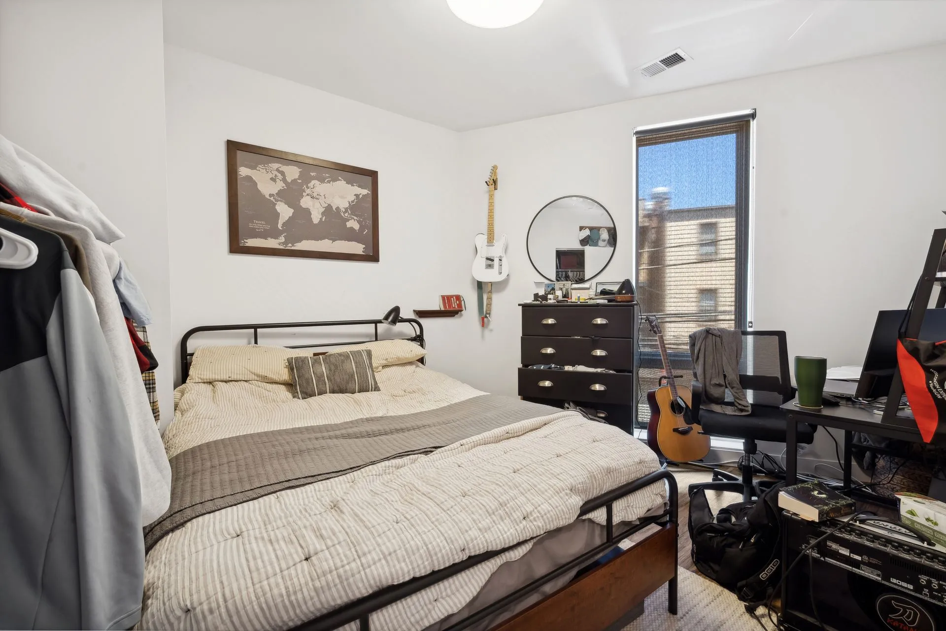 1045 W Cornelia Ave, , 60657, USA 60657-unit#303-Chicago-IL