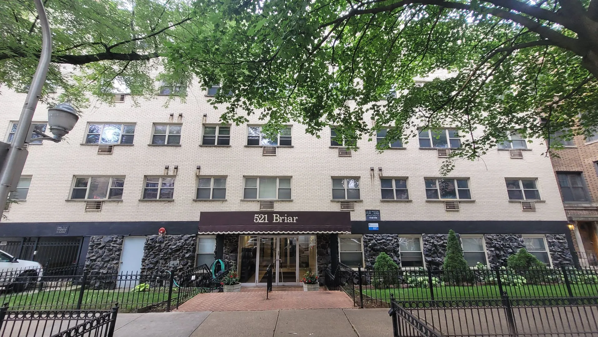 521 W Briar Pl, , 60657, USA 60657-unit#308-Chicago-IL