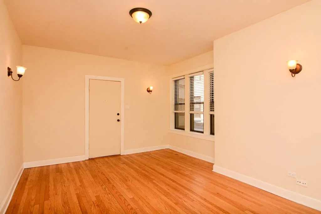 4036 N Ashland Ave, ,  60613, USA 60613-unit#1S-Chicago-IL