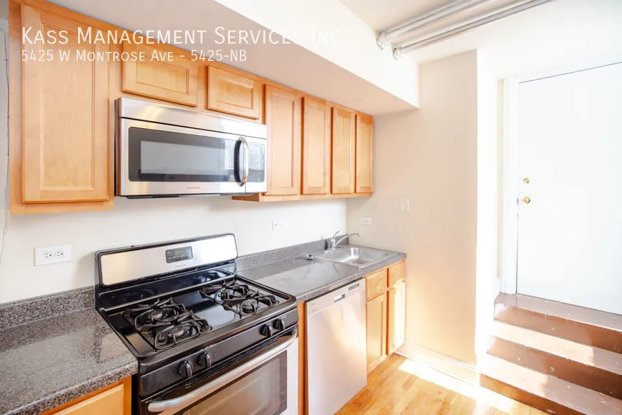 5419 W Montrose Ave, , 60641, USA 60641-unit#5425-NB-Chicago-IL