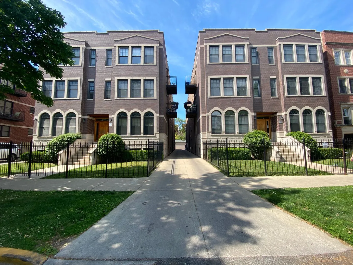 1528 W Greenleaf Ave, ,  60626, USA 60626-unit#1N-Chicago-IL