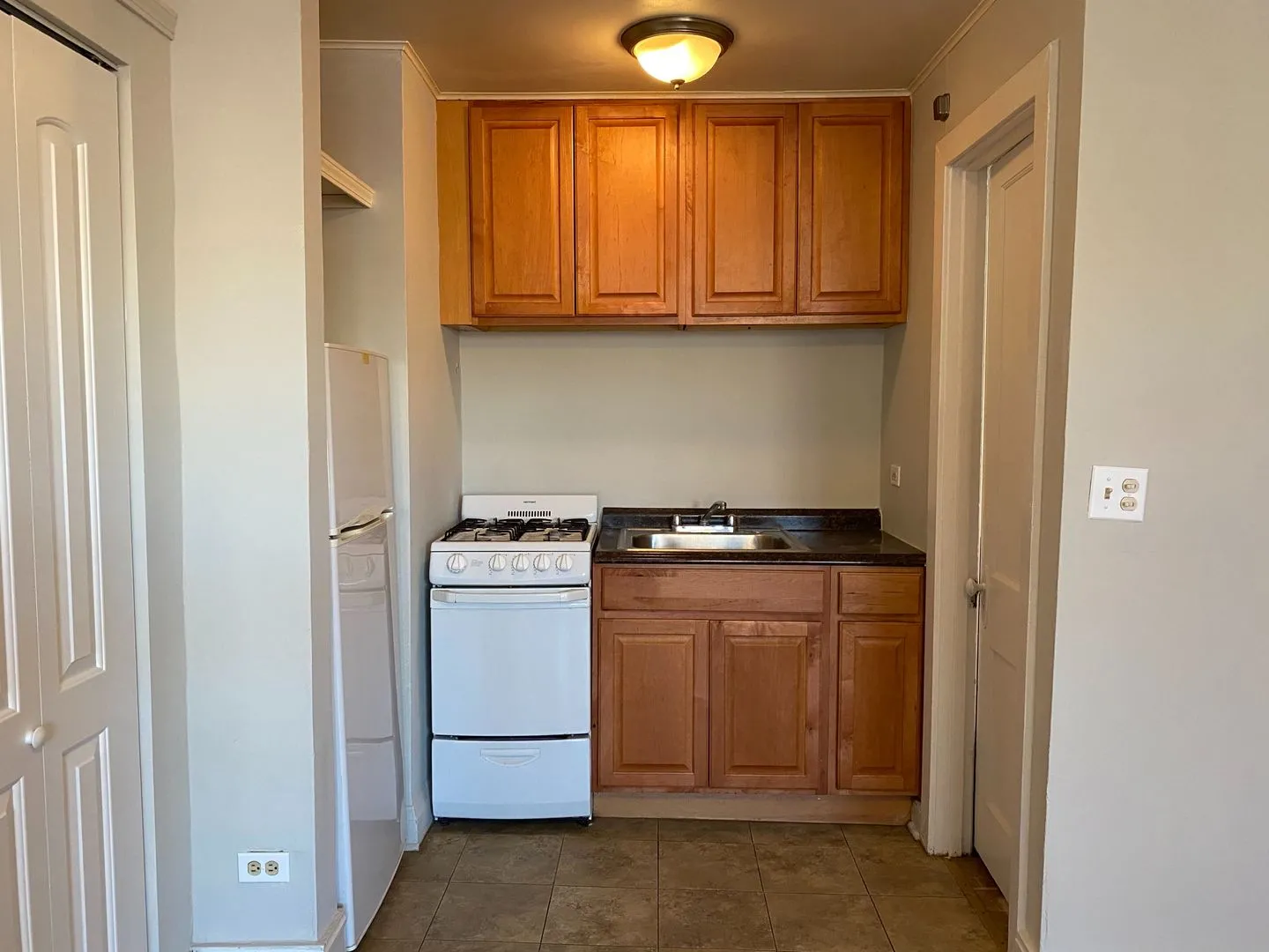 838 Sherman Ave, ,  60202, USA 60202-unit#14-Evanston-IL