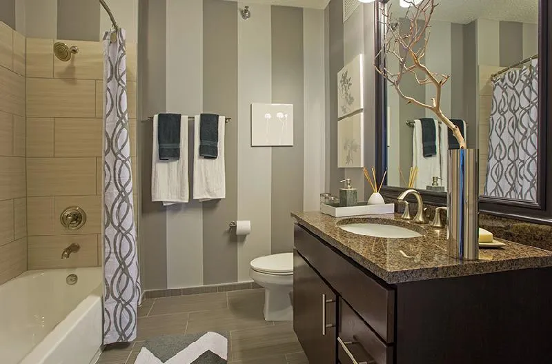 345 E Ohio St, , 60611, USA 60611-unit#CONVERTIBLE-Chicago-IL