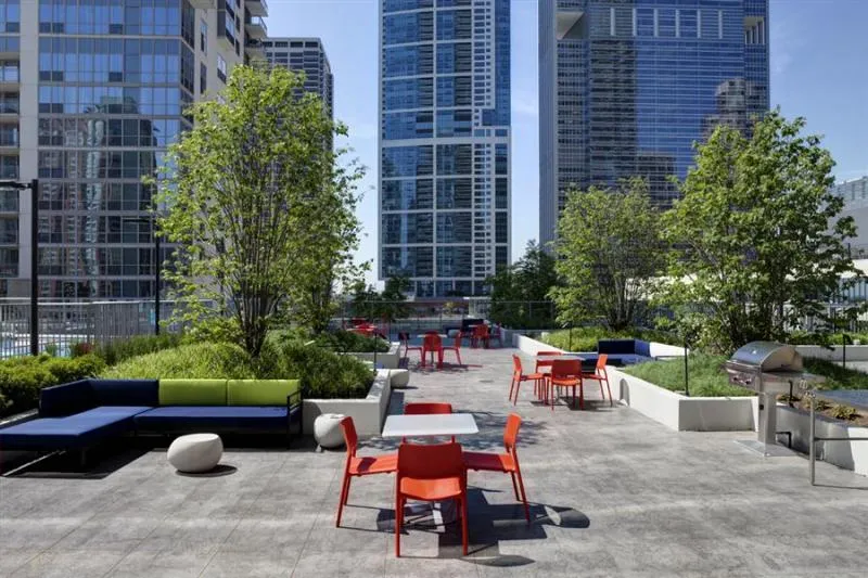 345 E Wacker Dr, , 60601, USA 60601-unit#CONVERTIBLE-Chicago-IL