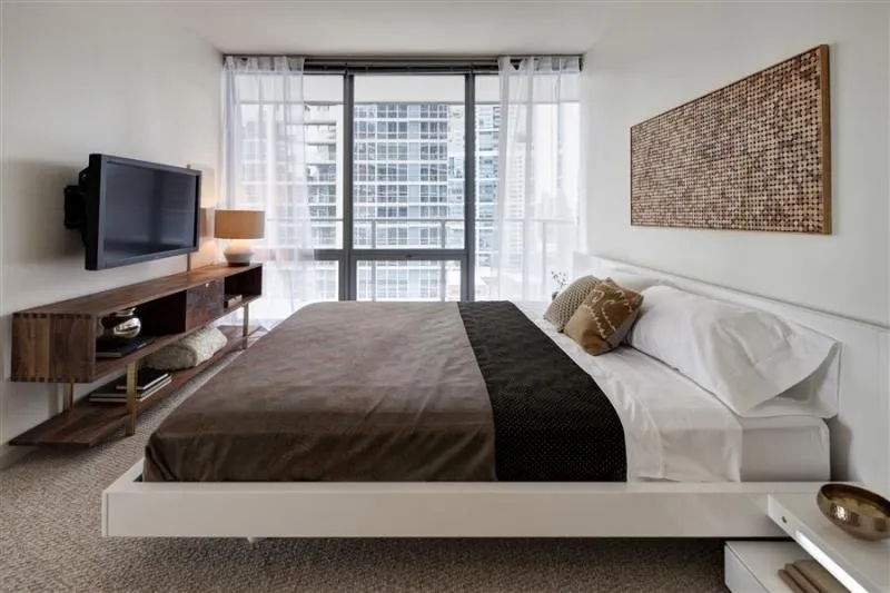 345 E Wacker Dr, ,  60601, USA 60601-unit#3/2-Chicago-IL