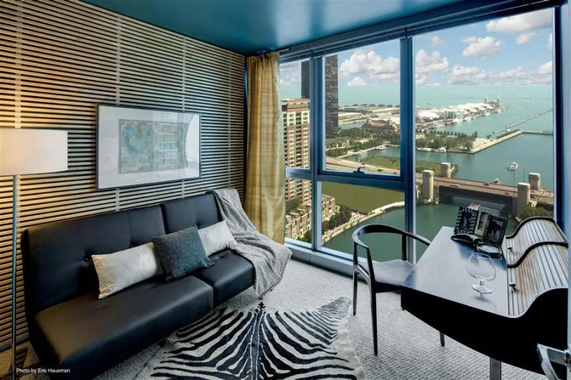 345 E Wacker Dr, ,  60601, USA 60601-unit#3/2-Chicago-IL