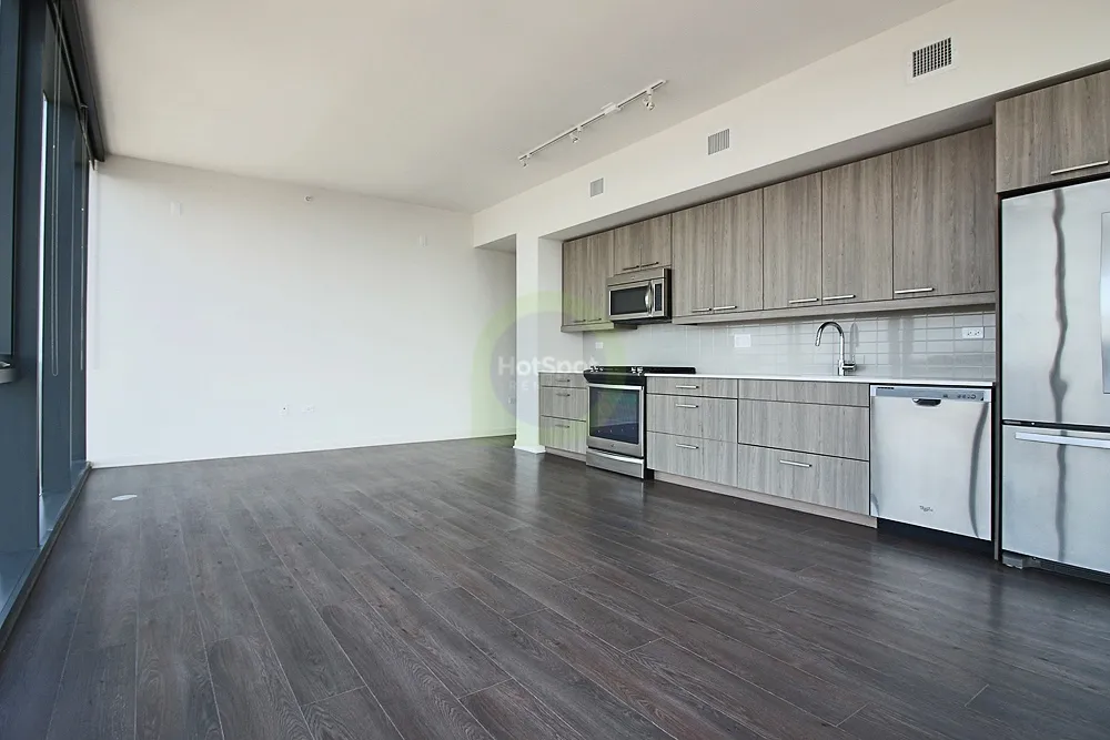 730 W Couch Pl, , 60661, USA 60661-unit#STUDIO-Chicago-IL