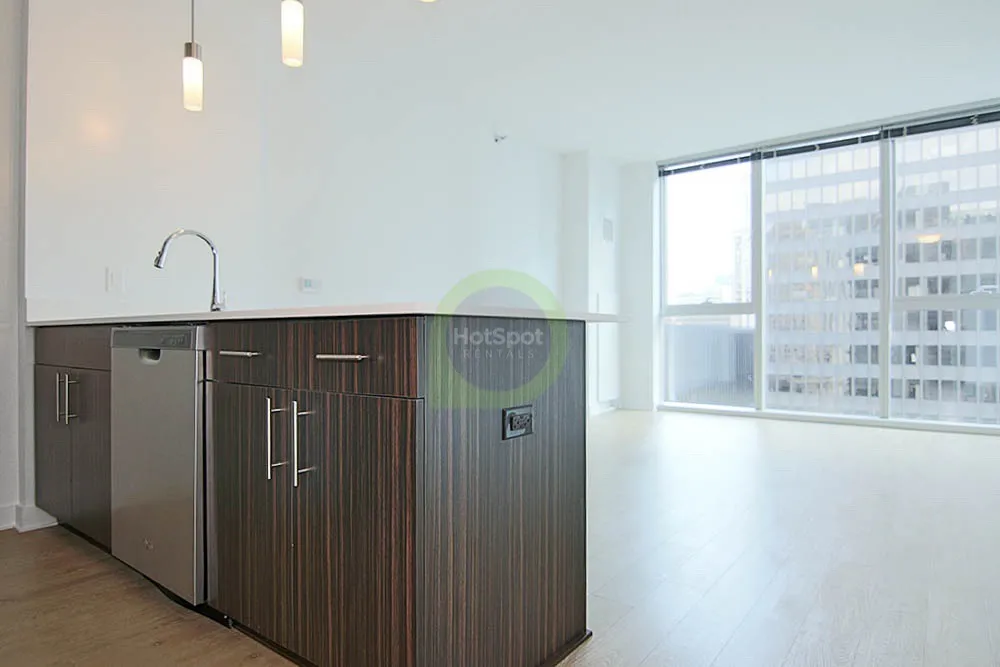 201 N Garland Ct, , 60601, USA 60601-unit#STUDIO-Chicago-IL