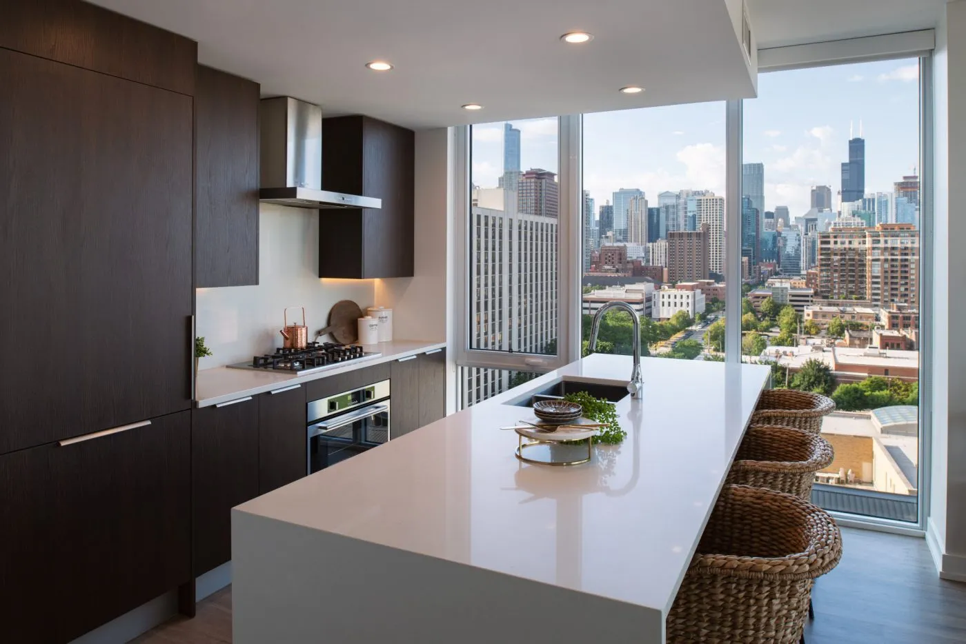 202 W Hill St, ,  60610, USA 60610-unit#2/1-Chicago-IL