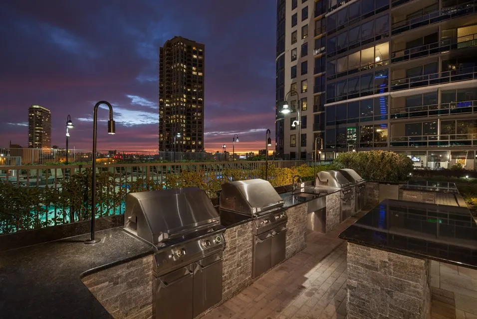 520 N Kingsbury St, ,  60654, USA 60654-unit#2/2-Chicago-IL