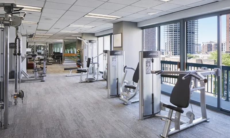 1 W Superior St, ,  60654, USA 60654-unit#CONVERTIBLE-Chicago-IL