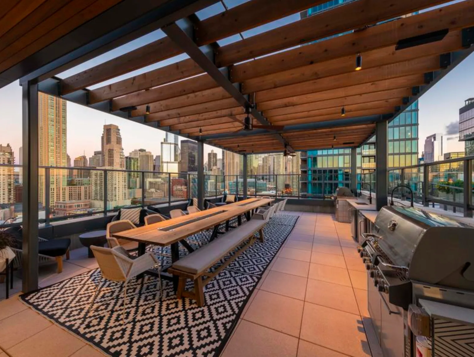 169 W Huron St, ,  60654, USA 60654-unit#STUDIO-Chicago-IL