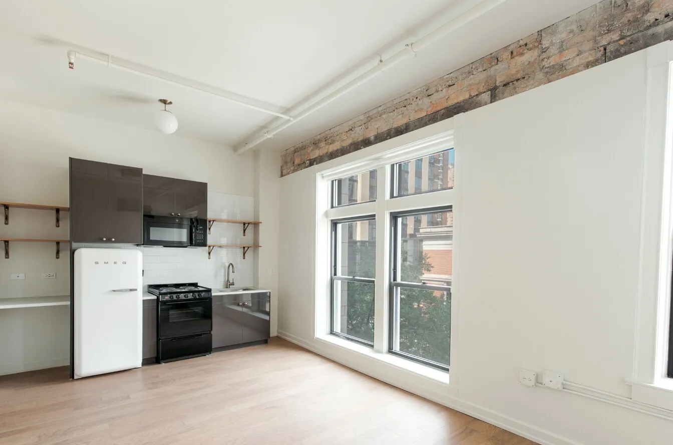 108 W Ave, , 60654, USA 60654-unit#1/1-Chicago-IL