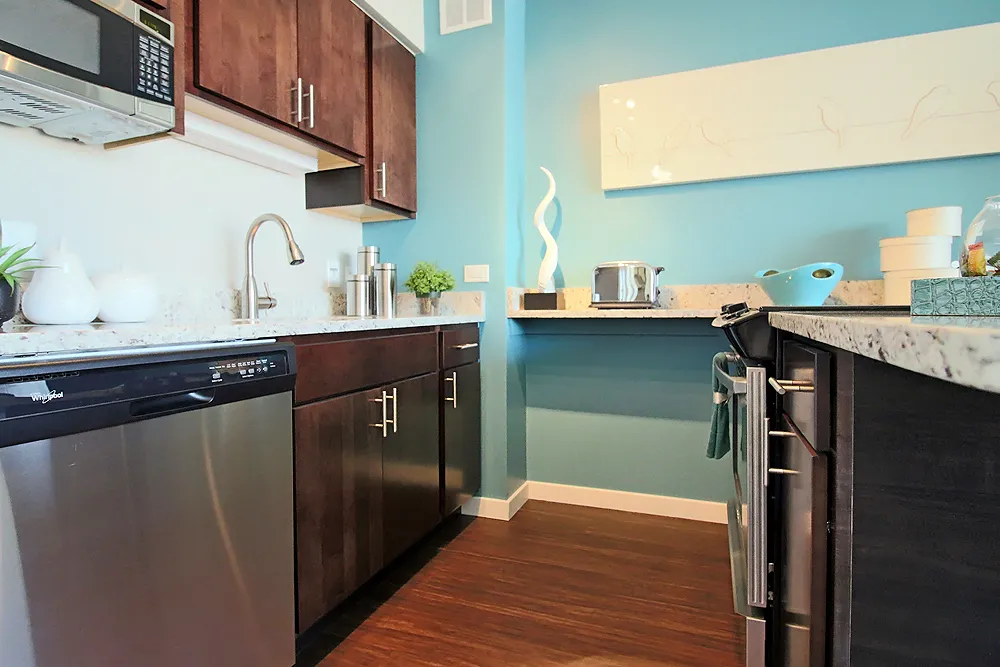 1 W Superior St, ,  60654, USA 60654-unit#CONVERTIBLE-Chicago-IL