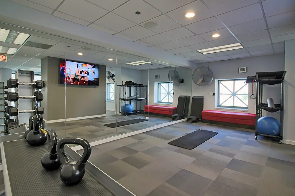 1 W Superior St, ,  60654, USA 60654-unit#CONVERTIBLE-Chicago-IL