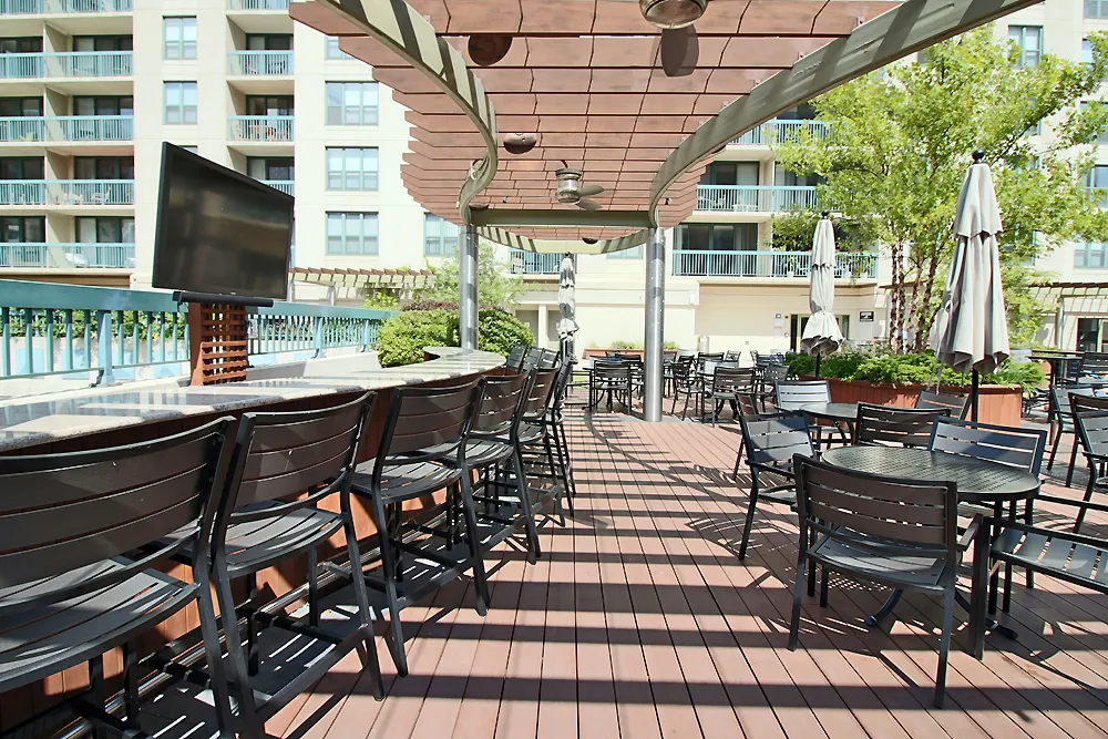 1 W Superior St, ,  60654, USA 60654-unit#CONVERTIBLE-Chicago-IL