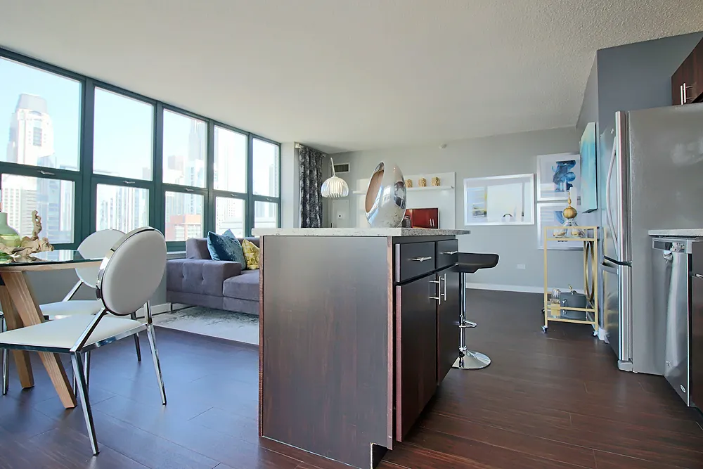 1 W Superior St, , 60654, USA 60654-unit#1/1-Chicago-IL