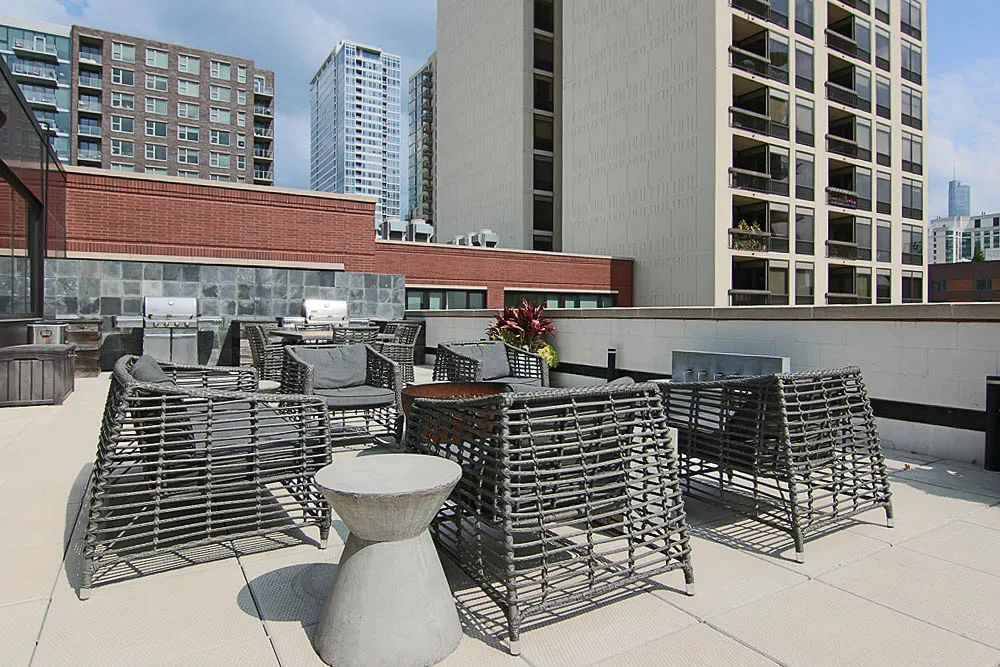 211 W Scott St, ,  60610, USA 60610-unit#3/2-Chicago-IL