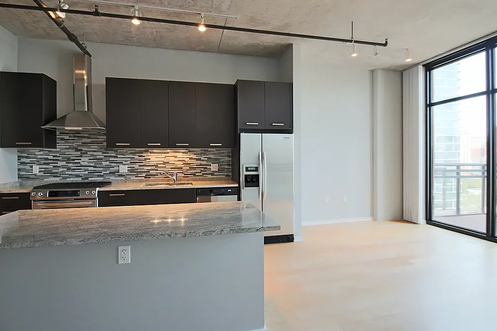 150 W Roosevelt Rd, ,  60605, USA 60605-unit#1/1.5   DEN-Chicago-IL