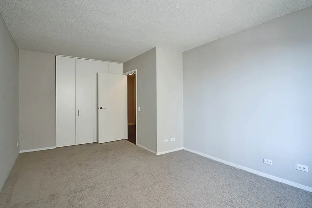 77 W Huron St, ,  60654, USA 60654-unit#2/2-Chicago-IL