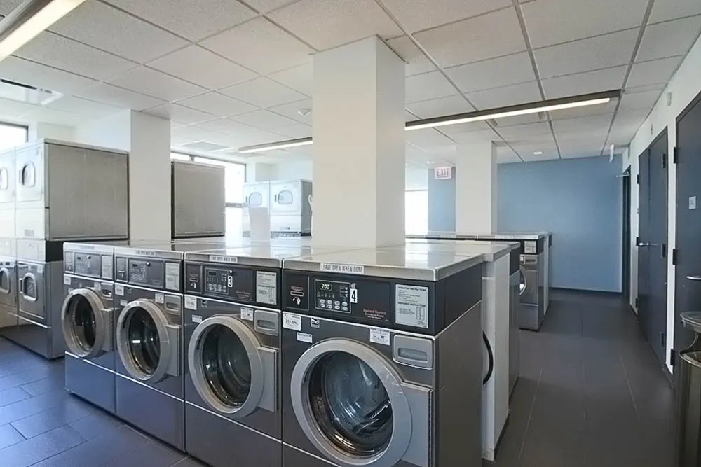 77 W Huron St, ,  60654, USA 60654-unit#2/2-Chicago-IL