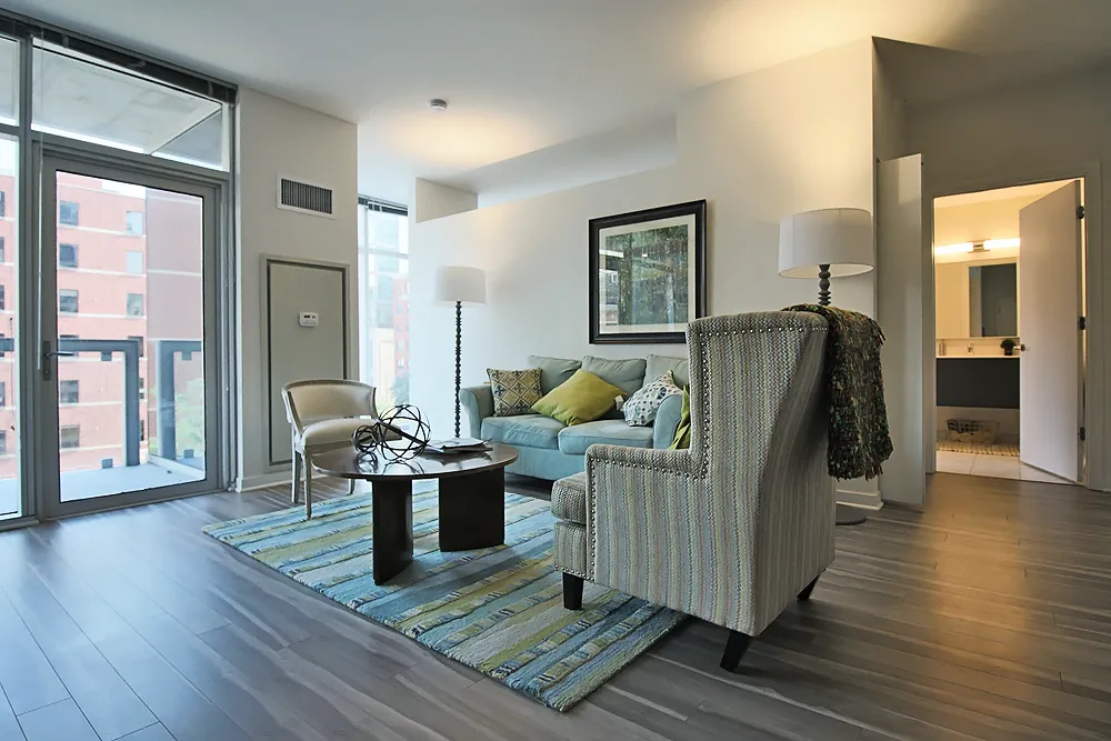 805 N La Salle Dr, , 60610, USA 60654-unit#CONVERTIBLE-Chicago-IL