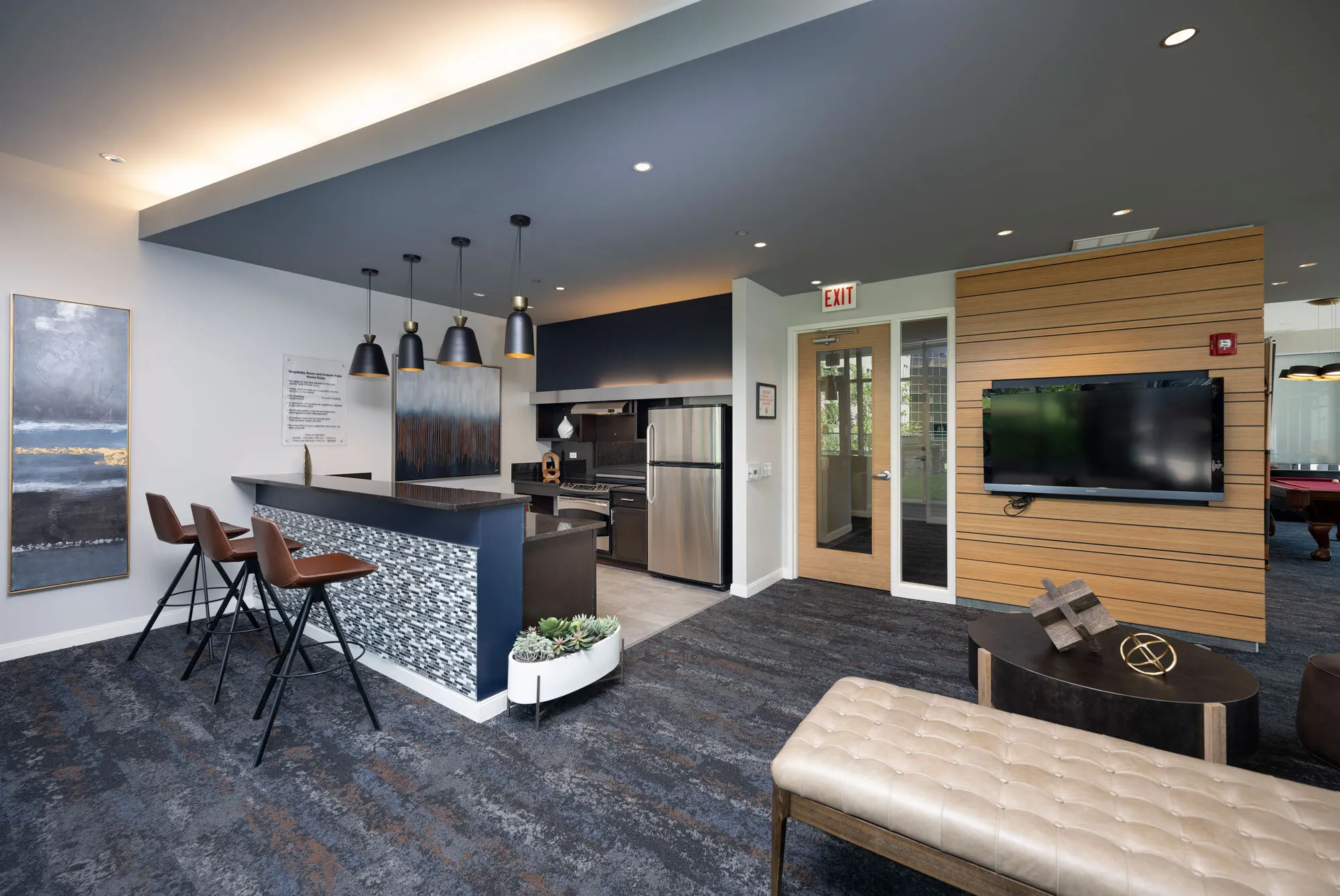 210 N Wells St, ,  60606, USA 60606-unit#CONVERTIBLE-Chicago-IL