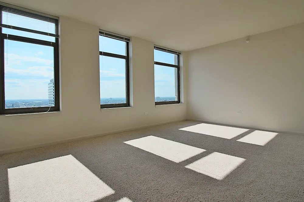 353 N Desplaines St, ,  60661, USA 60661-unit#STUDIO-Chicago-IL