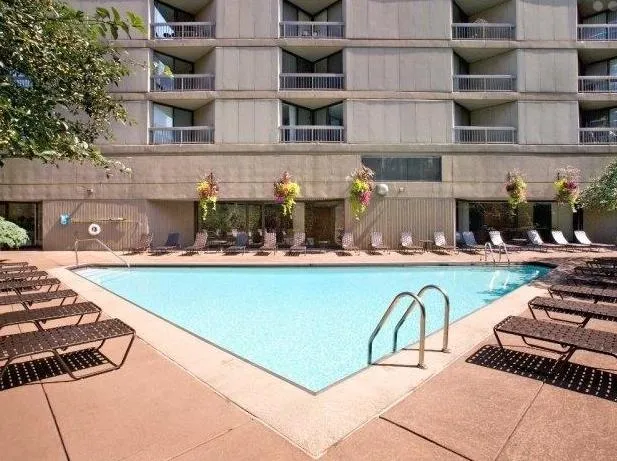 750 N Dearborn St, , 60654, USA 60654-unit#CONVERTIBLE-Chicago-IL