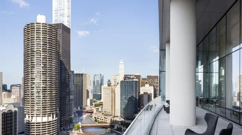 111 W Wacker Dr, ,  60601, USA 60601-unit#2/2-Chicago-IL