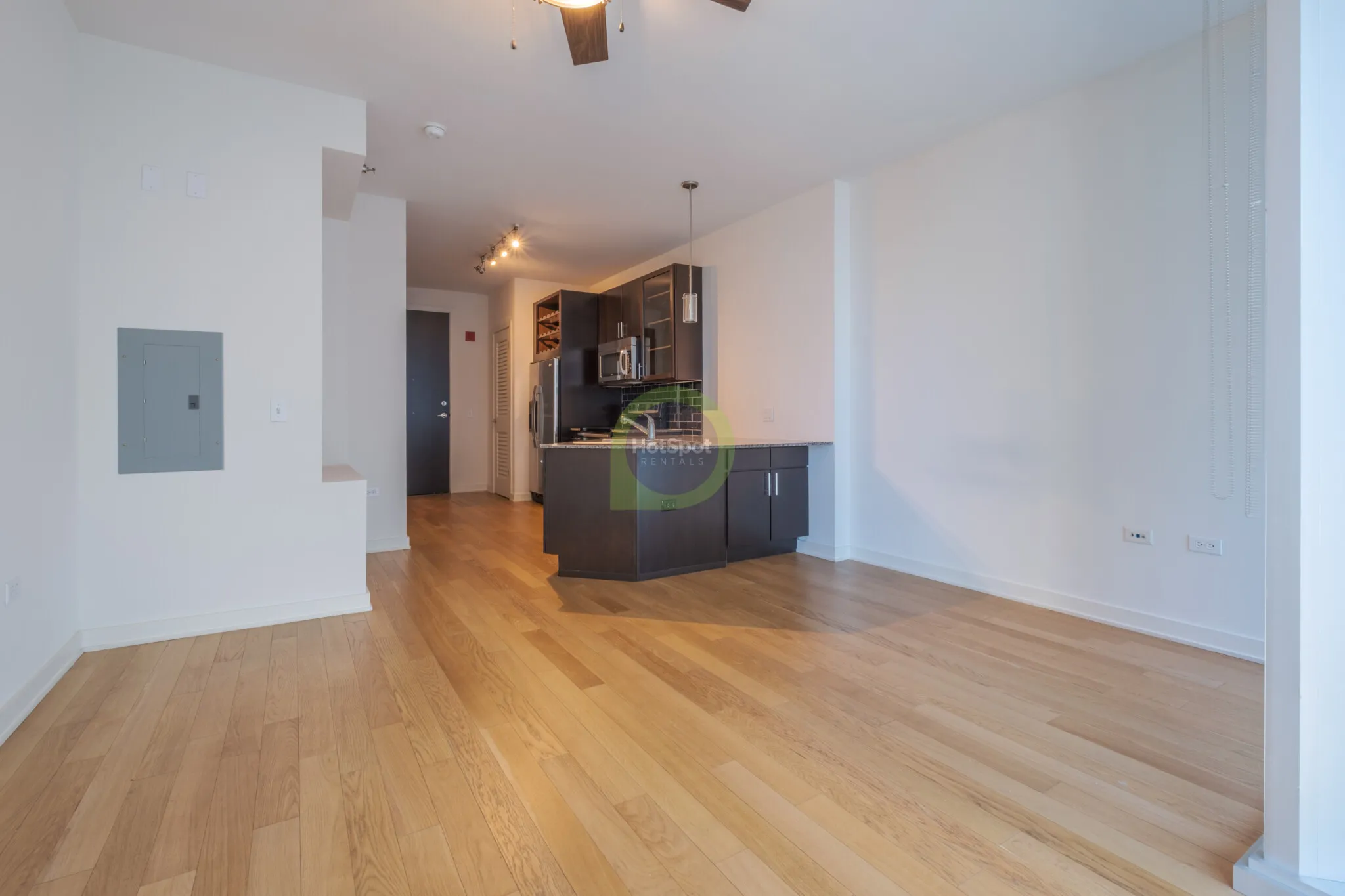 161 W Kinzie St, ,  60654, USA 60654-unit#STUDIO-Chicago-IL