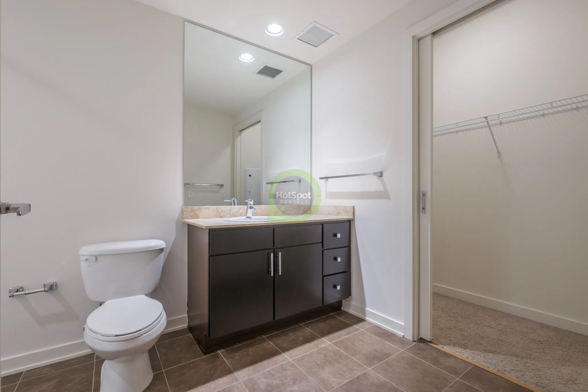 161 W Kinzie St, ,  60654, USA 60654-unit#STUDIO-Chicago-IL