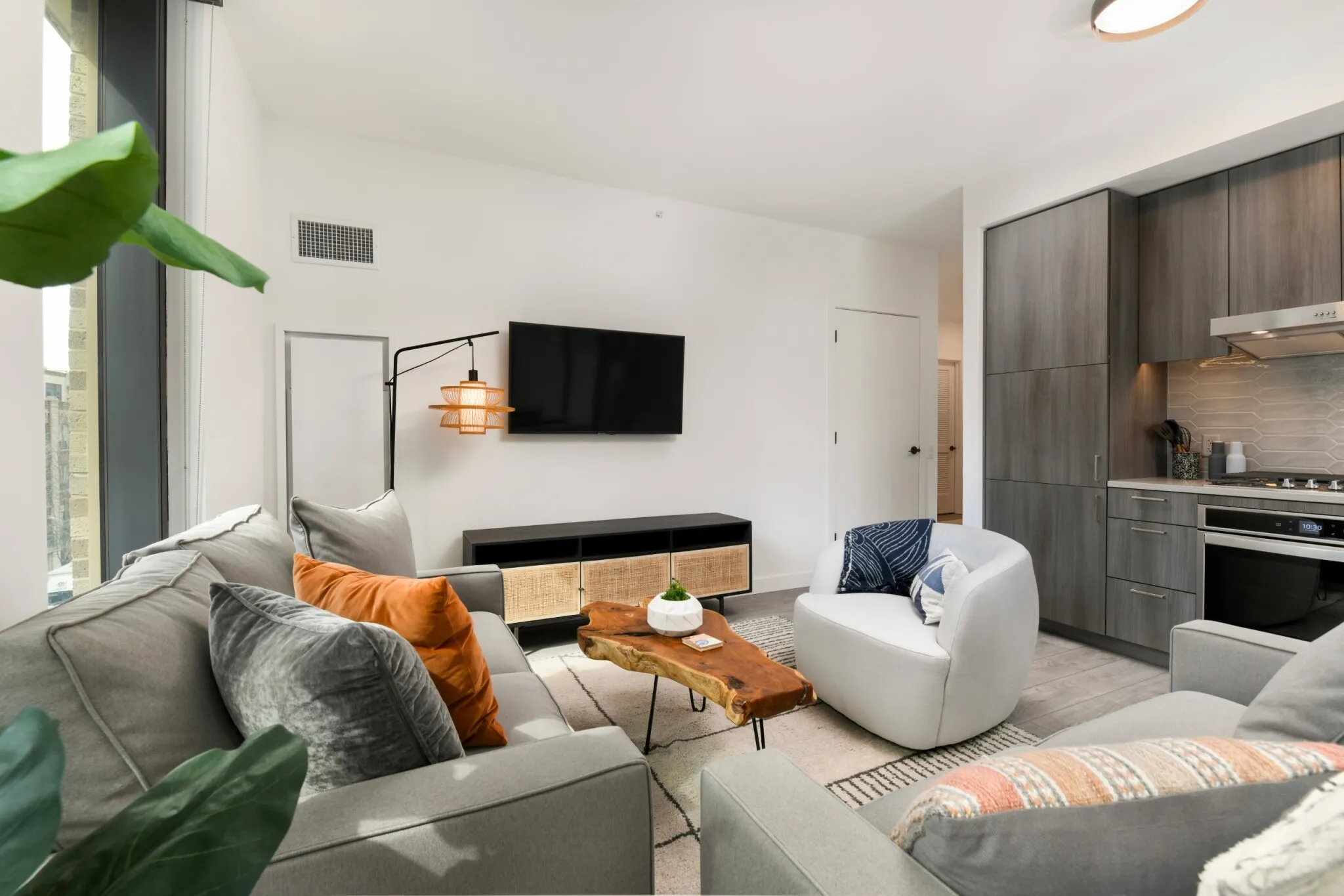 855 W Madison St, ,  60607, USA 60607-unit#3/2-Chicago-IL