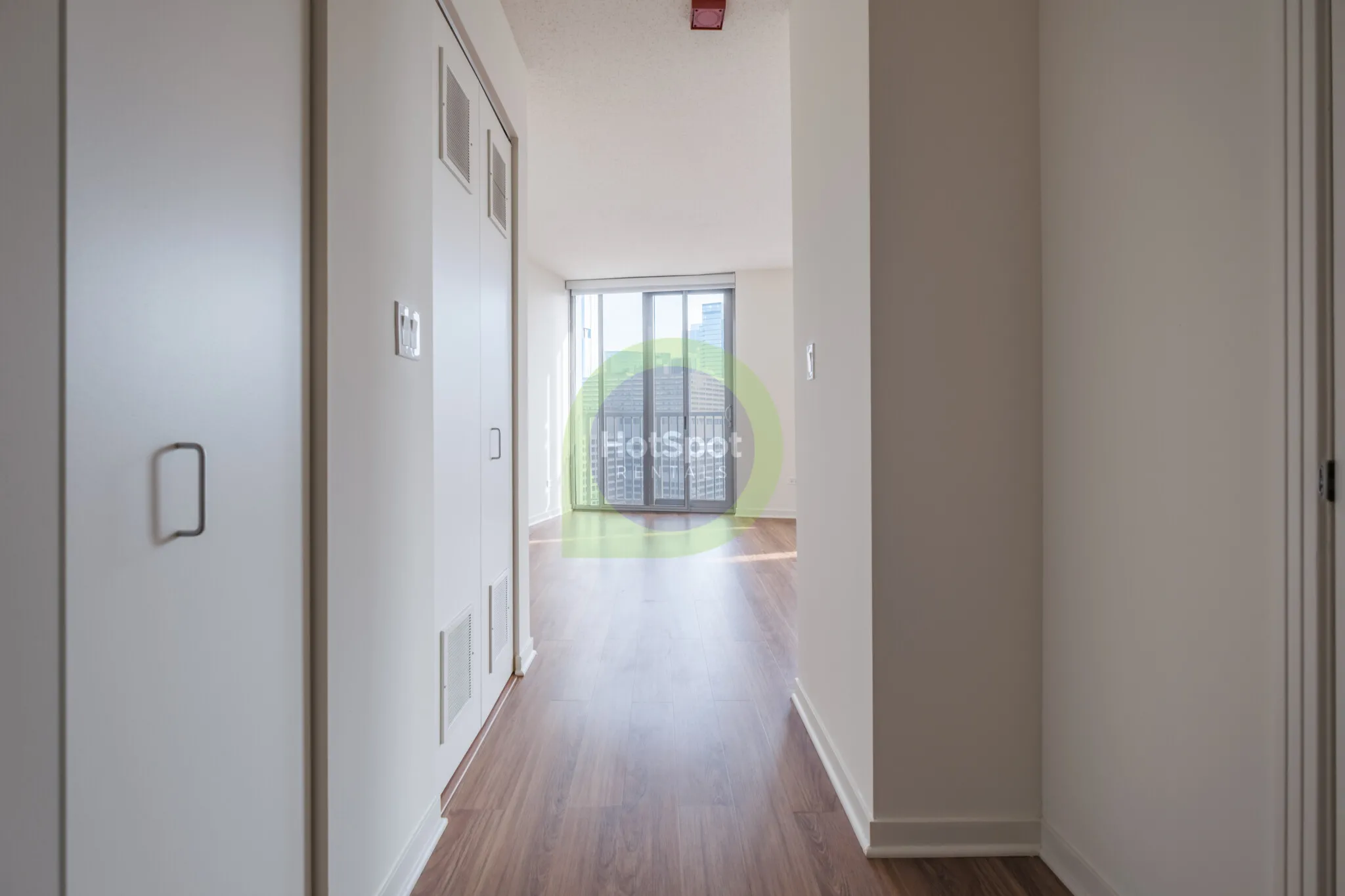 520 N Kingsbury St, , 60654, USA 60654-unit#STUDIO-Chicago-IL