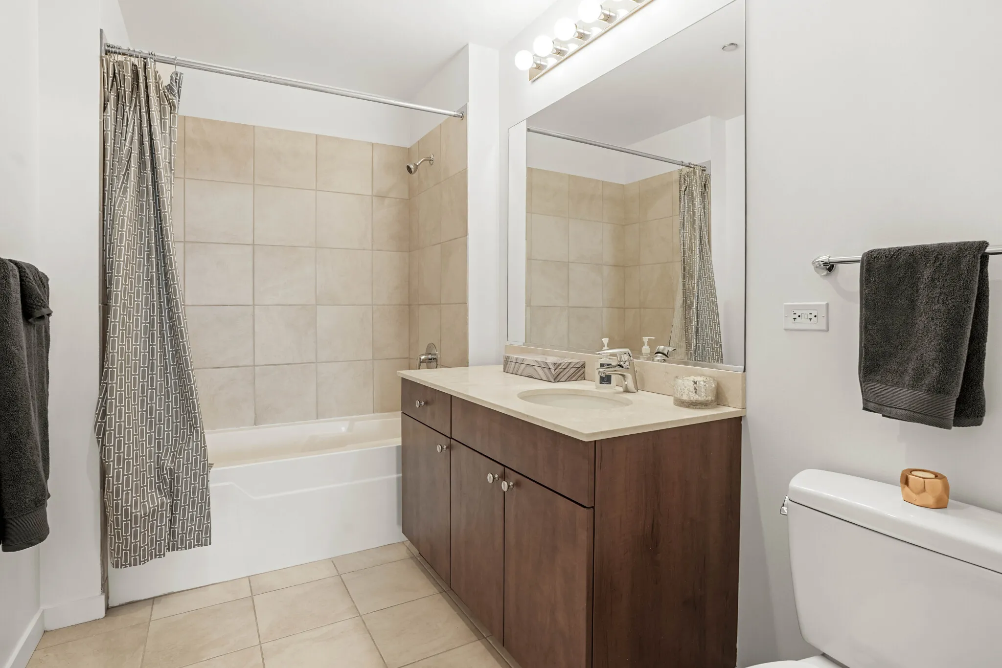 730 S Clark St, ,  60605, USA 60605-unit#1/1.5   DEN-Chicago-IL