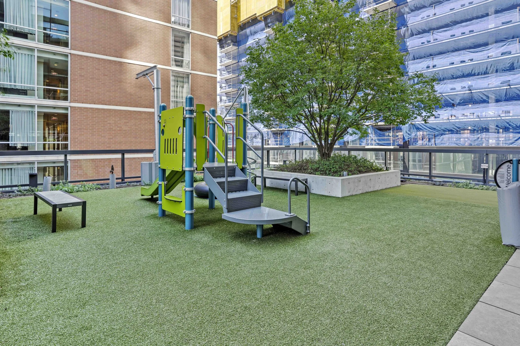 220 E Illinois St, ,  60611, USA 60611-unit#CONVERTIBLE-Chicago-IL