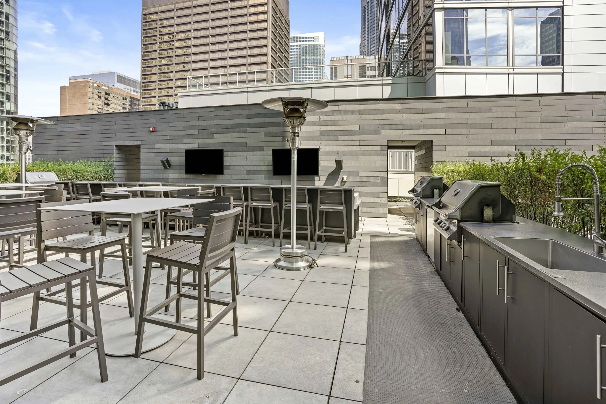220 E Illinois St, ,  60611, USA 60611-unit#1/1-Chicago-IL