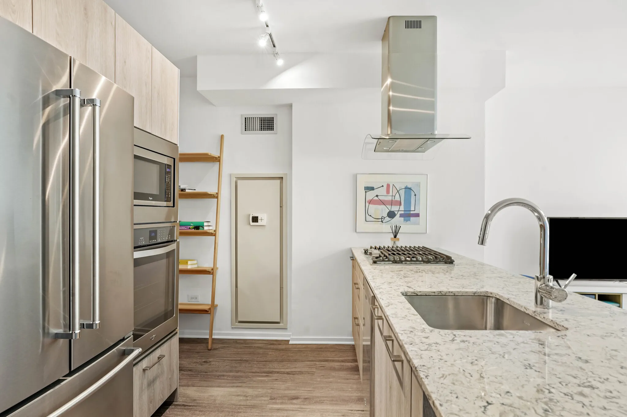 220 E Illinois St, ,  60611, USA 60611-unit#CONVERTIBLE-Chicago-IL