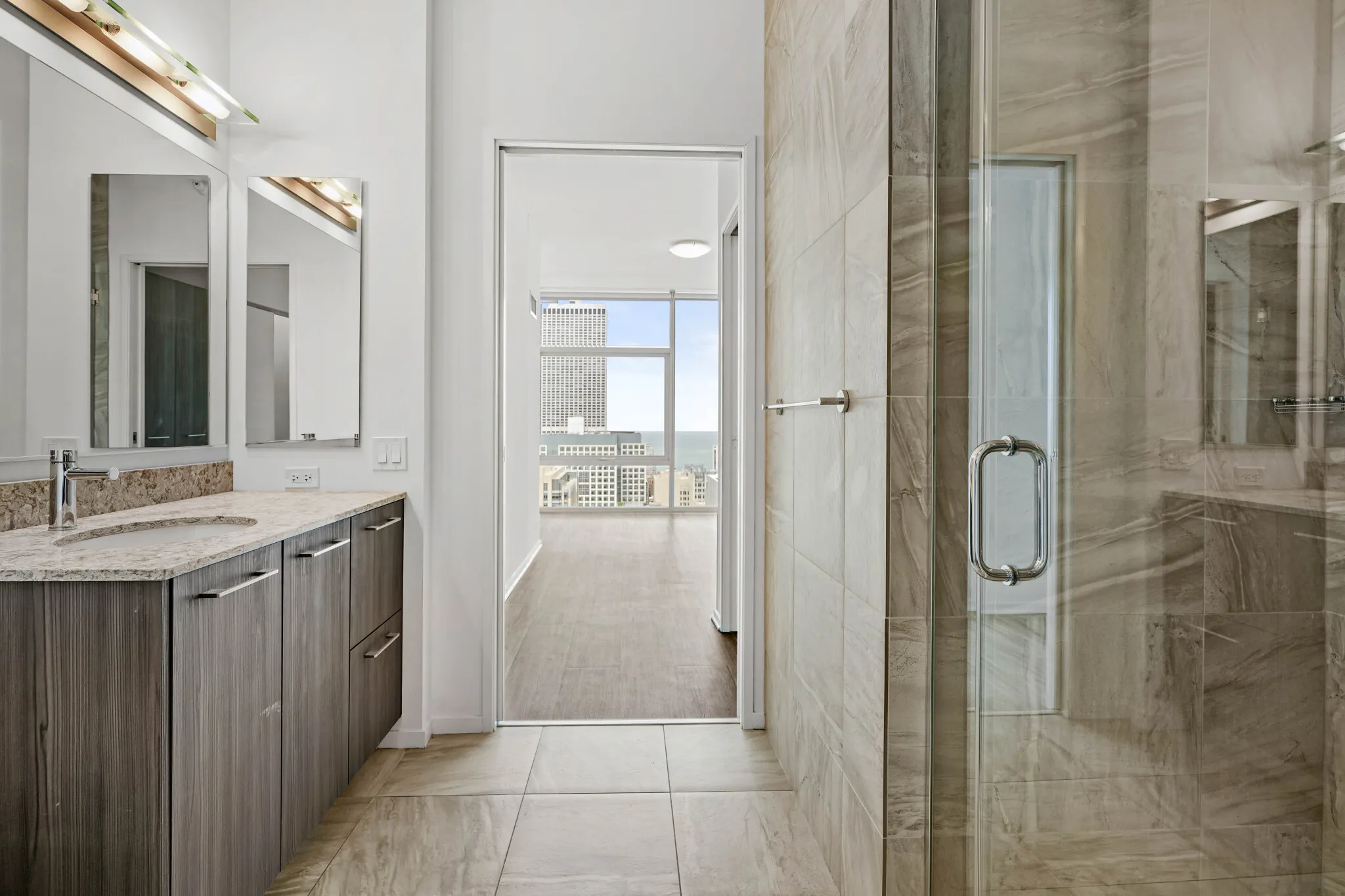 220 E Illinois St, ,  60611, USA 60611-unit#2/2-Chicago-IL