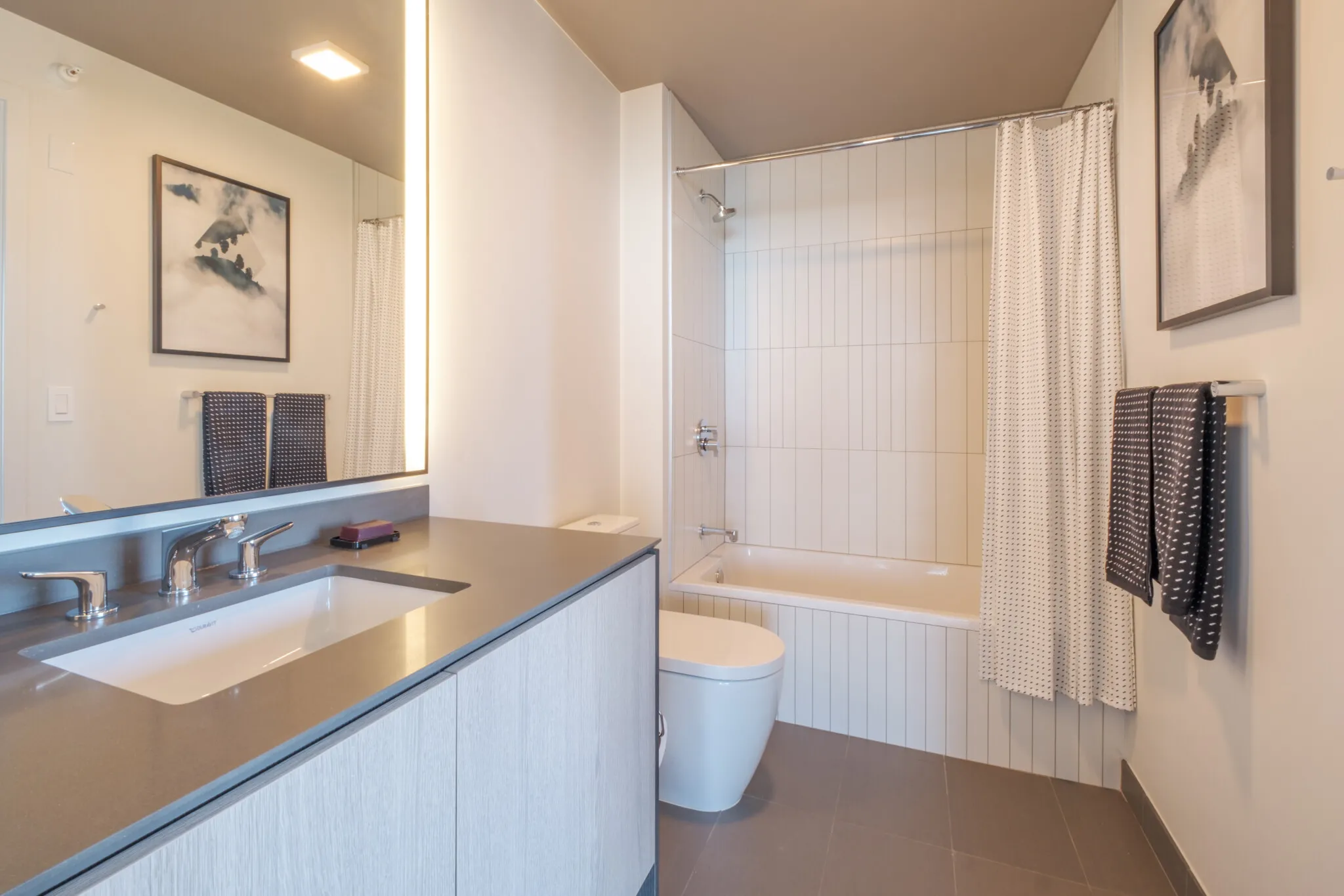 1200 S Indiana Ave, , 60605, USA 60605-unit#3/2-Chicago-IL