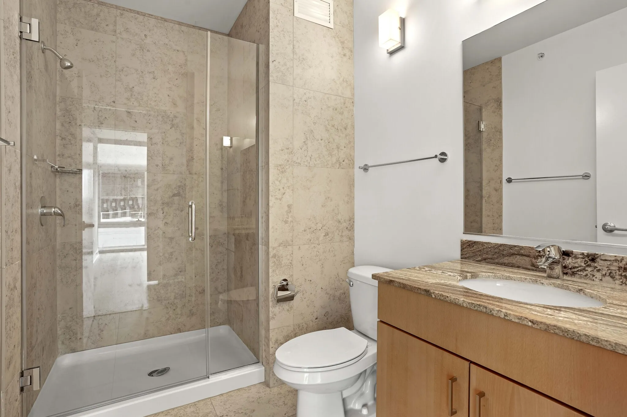 200 E Illinois St, , 60611, USA 60611-unit#2/2-Chicago-IL