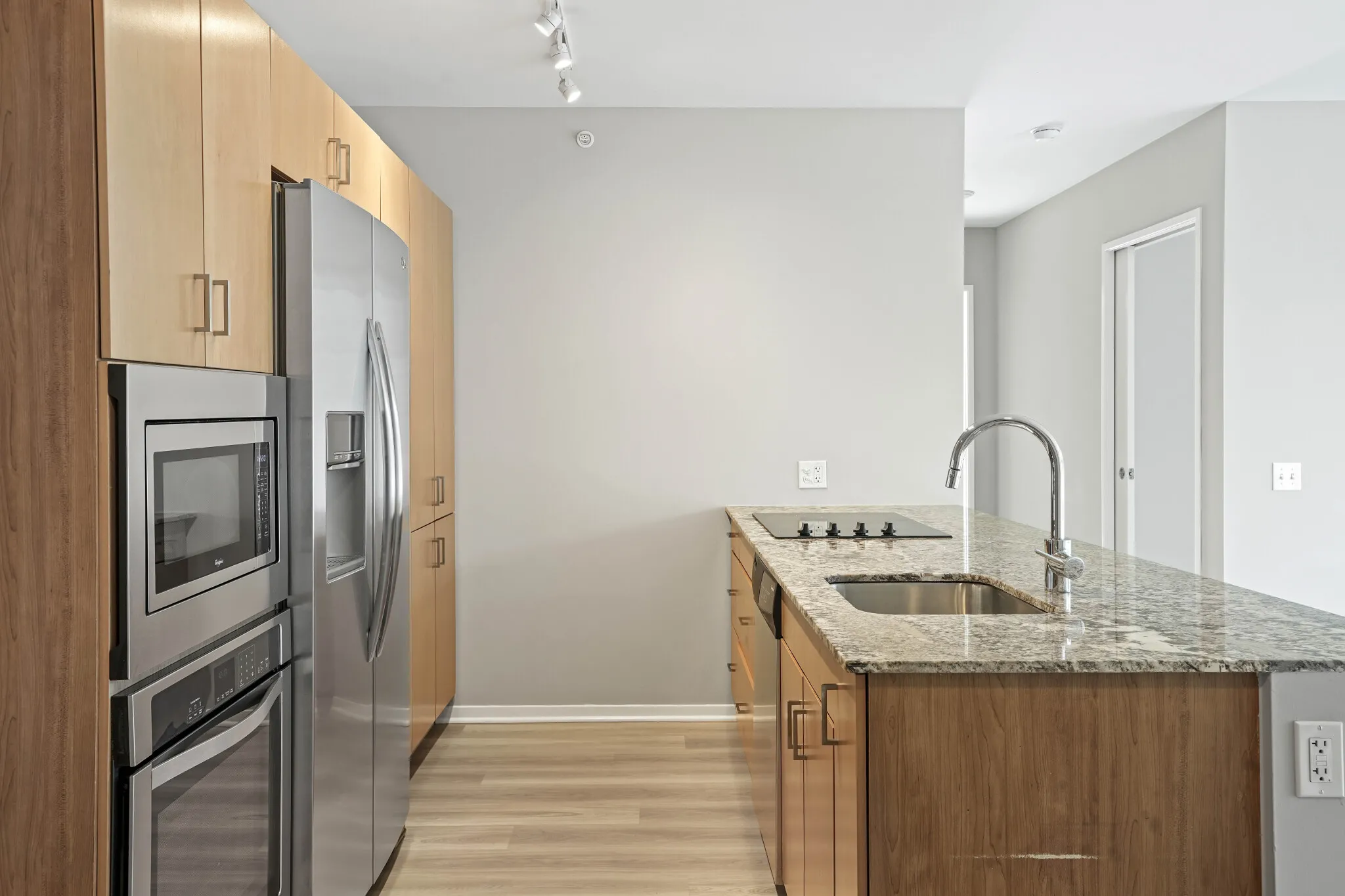 200 E Illinois St, , 60611, USA 60611-unit#2/2-Chicago-IL