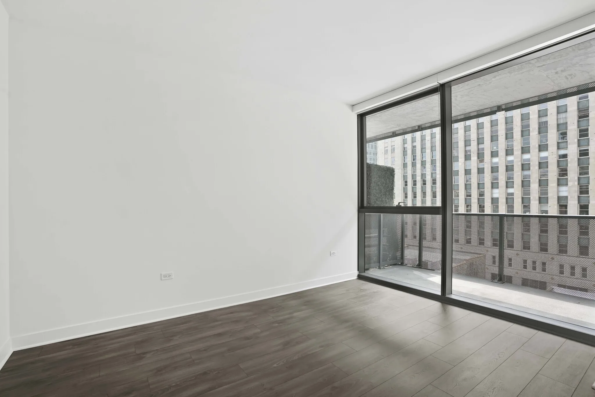 221 W Hubbard St, ,  60654, USA 60654-unit#1/1-Chicago-IL