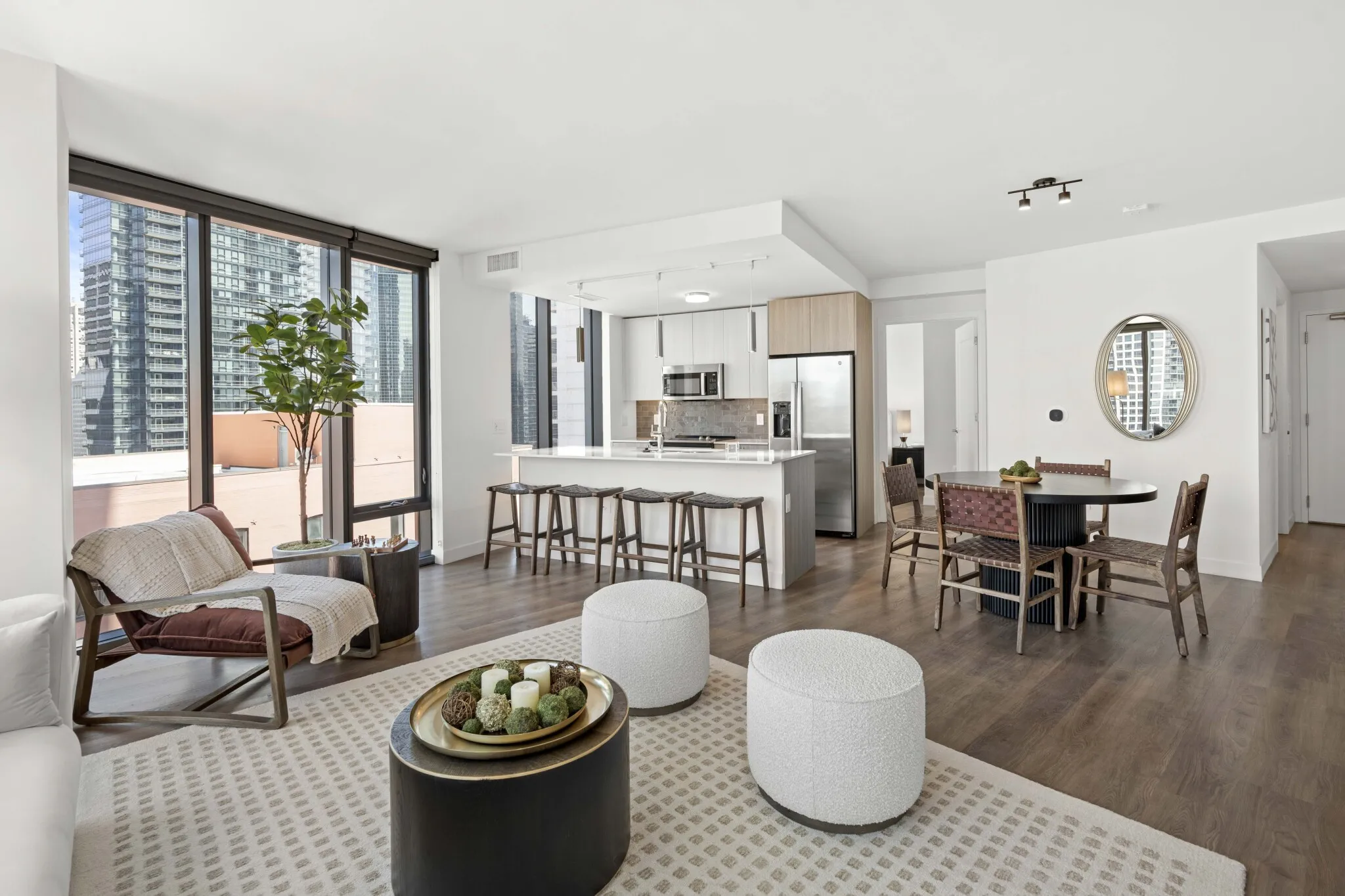 350 N Canal St, ,  60654, USA 60606-unit#2/2.5 DEN PENTHOUSE-Chicago-IL