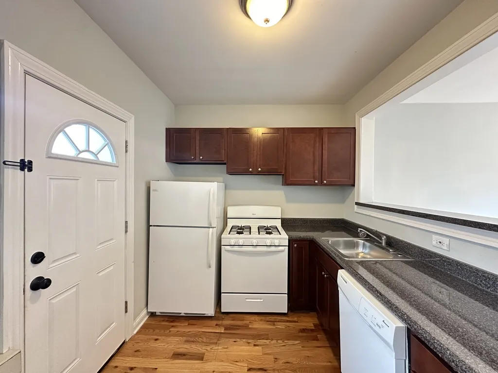 4419 N Wolcott Ave, ,  60640, USA 60640-unit#3B-Chicago-IL