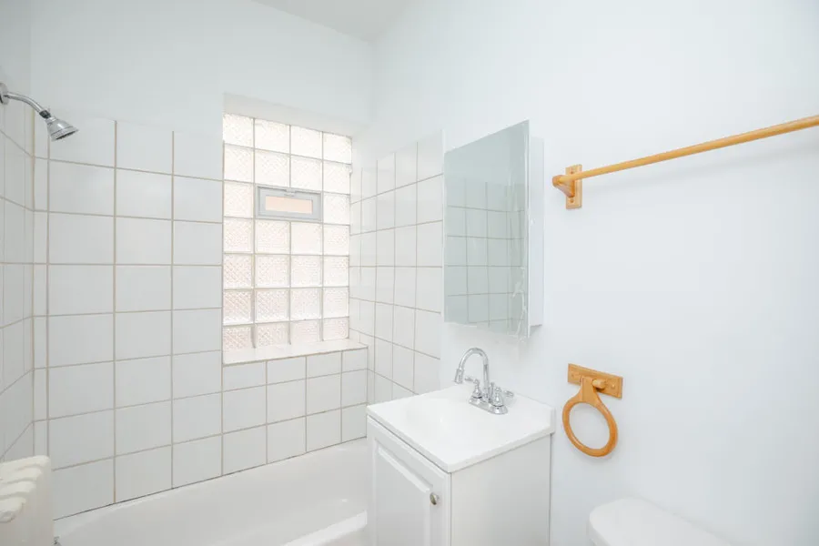 2146 Gunderson Ave, , 60402, USA 60402-unit#332-Berwyn-IL