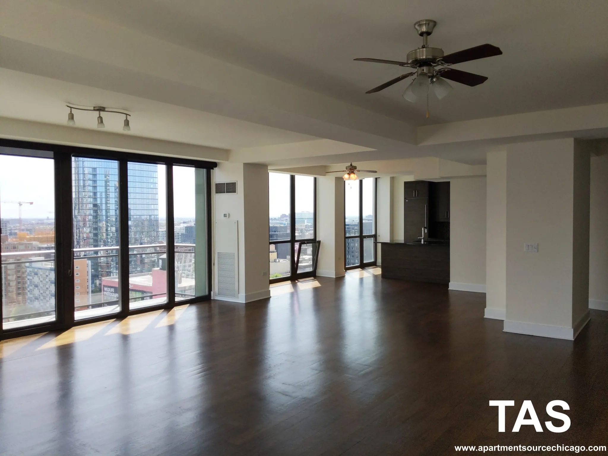 670 W Wayman St, , 60661, USA 60661-unit#3BD2.5BR -- PH-Chicago-IL