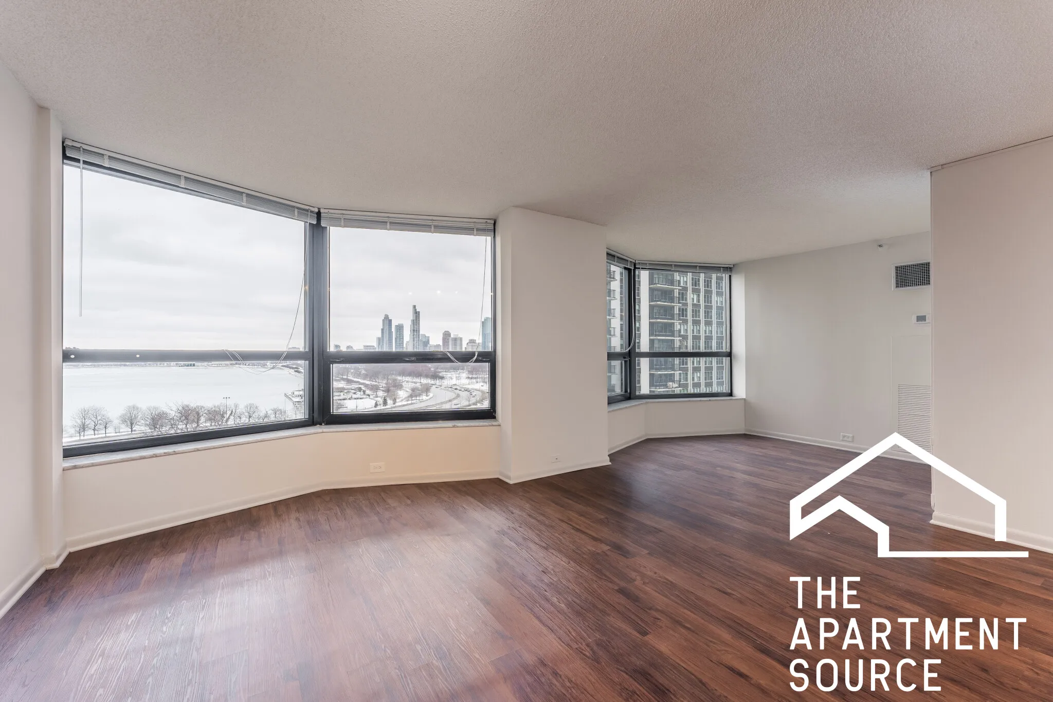 175 N Harbor Dr, , 60601, USA 60601-unit#212 - CONVERTIBLE-Chicago-IL